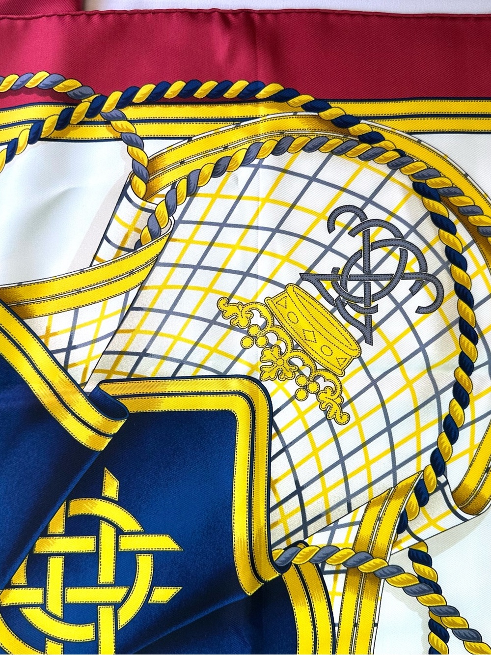 Hermes “Grande Tenue” silk twill scarf by Henri d’Origny Royal Blue & Red France - Picture 8 of 11